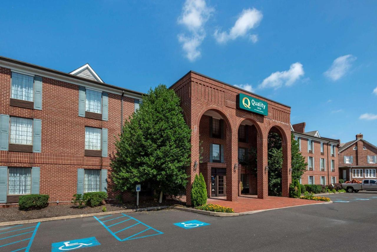 Quality Inn Montgomeryville-Philadelphia Exterior foto
