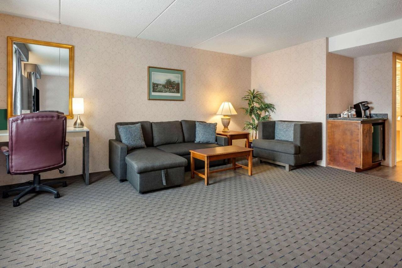 Quality Inn Montgomeryville-Philadelphia Exterior foto
